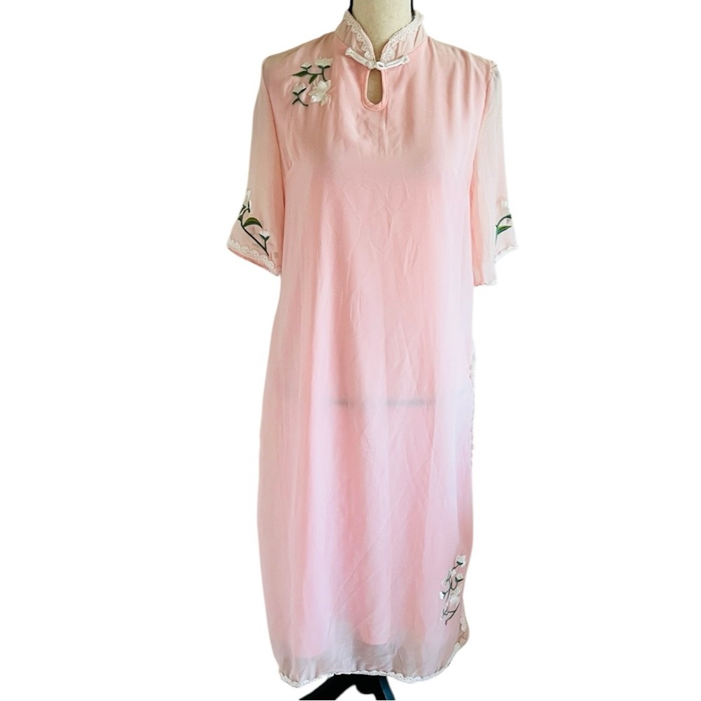 Chinese Embroidery  Elegant Robe Dress